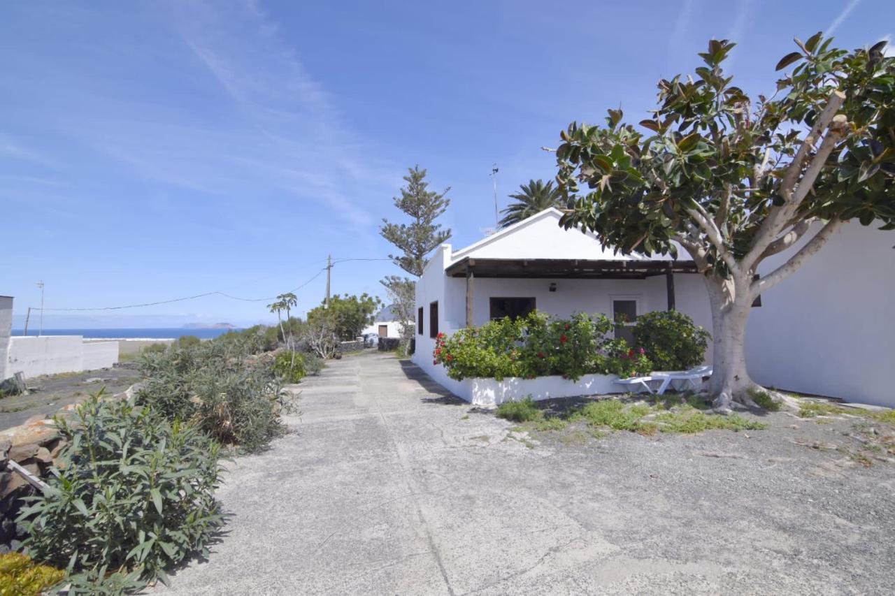 Casa Famara *